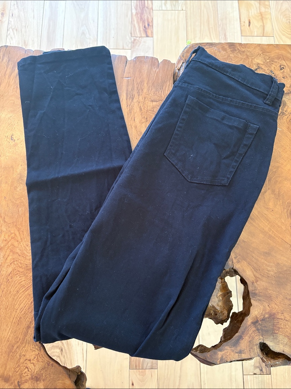 Gloria Vanderbilt Black Skinny Jeans with Back Pocket